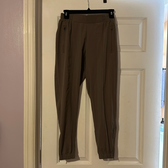 Quick dry athletic cargo zip pants size XS - Picture 1 of 5
